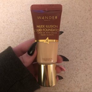 Wander Beauty Nude Illusion Liquid Foundation Fair